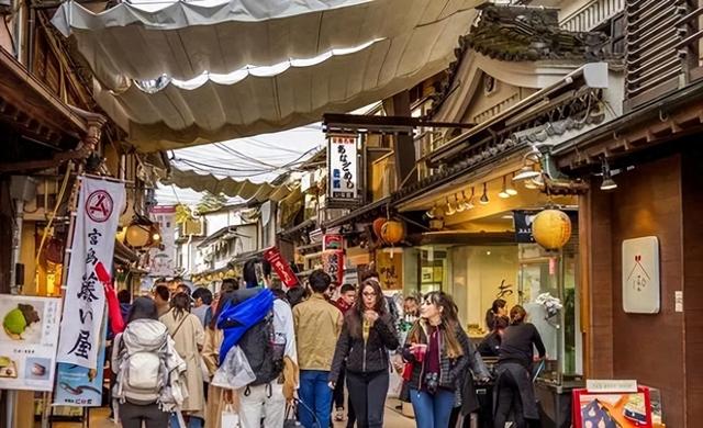 日本入籍最新条件揭秘与小巷深处的特色小店之旅探索