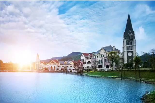 探索自然美景之旅，追寻内心的平和与宁静，最新福利启程