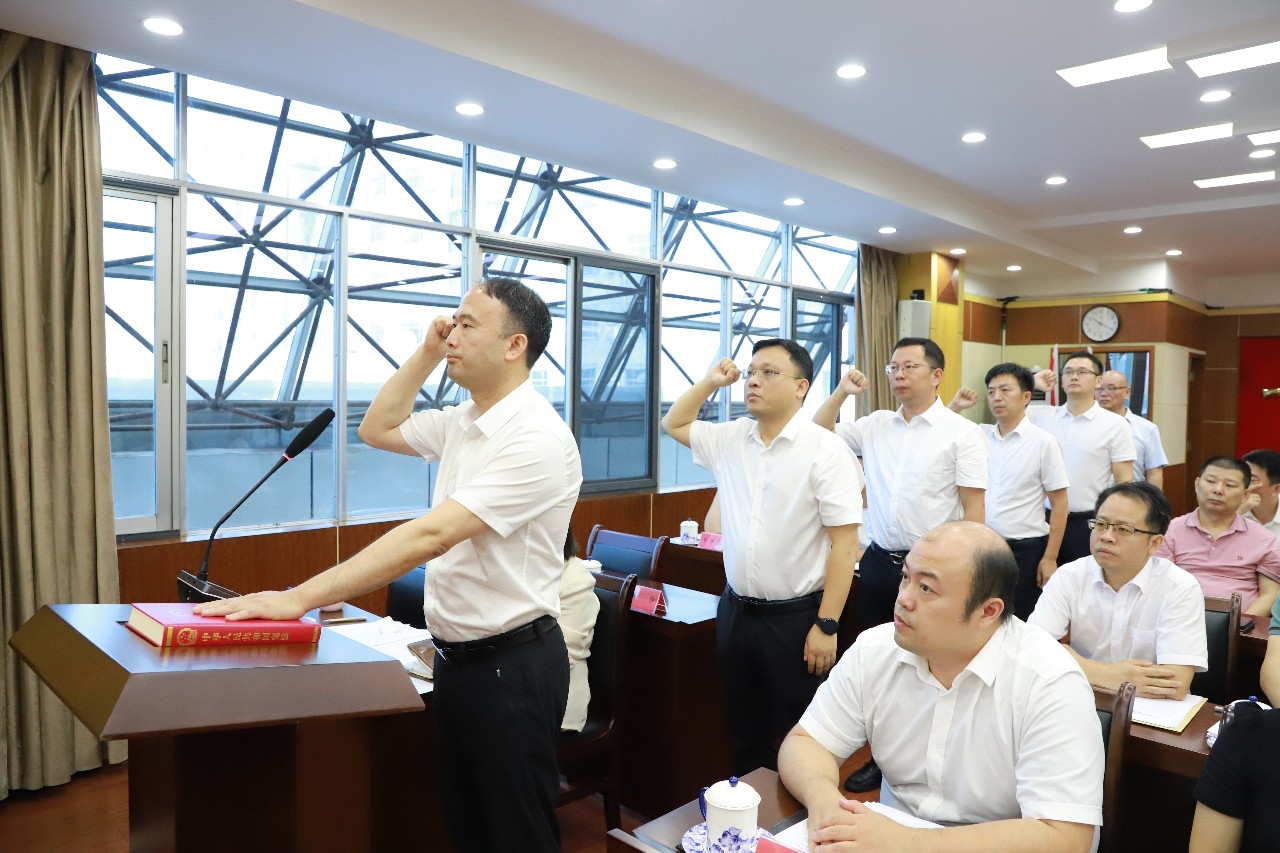 青山湖区最新人事任免，科技引领未来，智能生活新篇章
