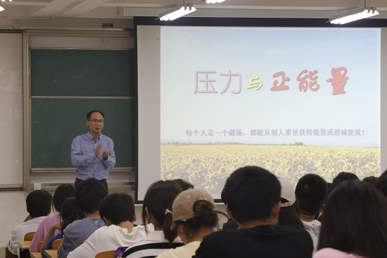 越南国会最新动态，力量变化中的自信与成就感展现