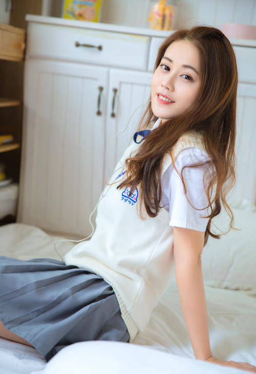 小川阿佐美最新番号,小川阿佐美的成长之路，自信与成就感的魔法号角