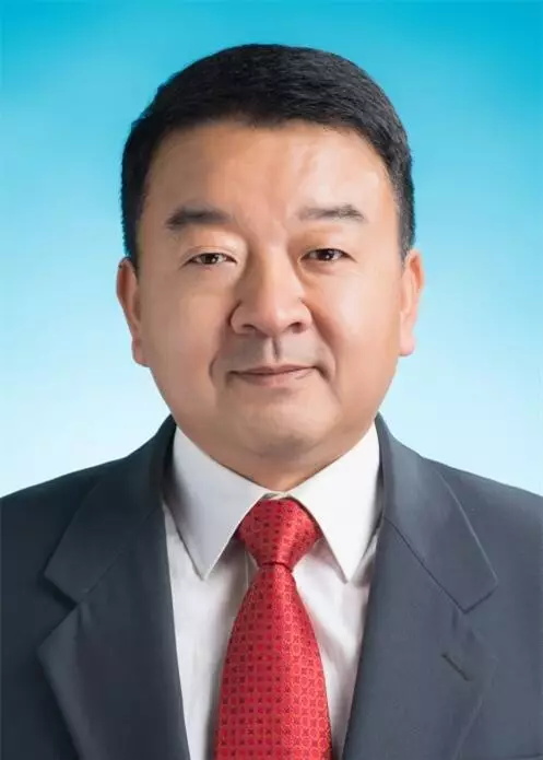 青海省委领导层更新与小巷独特风味小店的独特故事