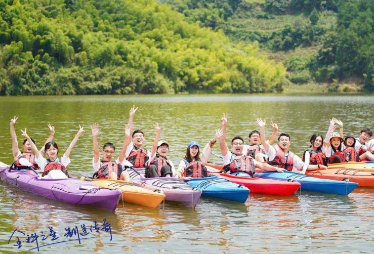 最新军旅，熔炼自信与成就感的励志之旅