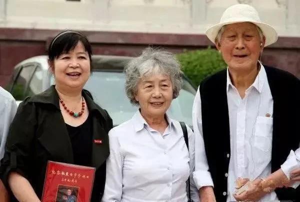 最新镜头技术揭秘，捕捉镜头中的温馨时光
