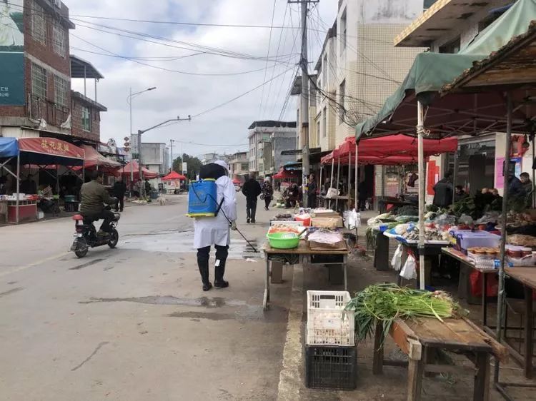 疫情最新部署下的隐秘小巷奇遇，特色小店的独特故事