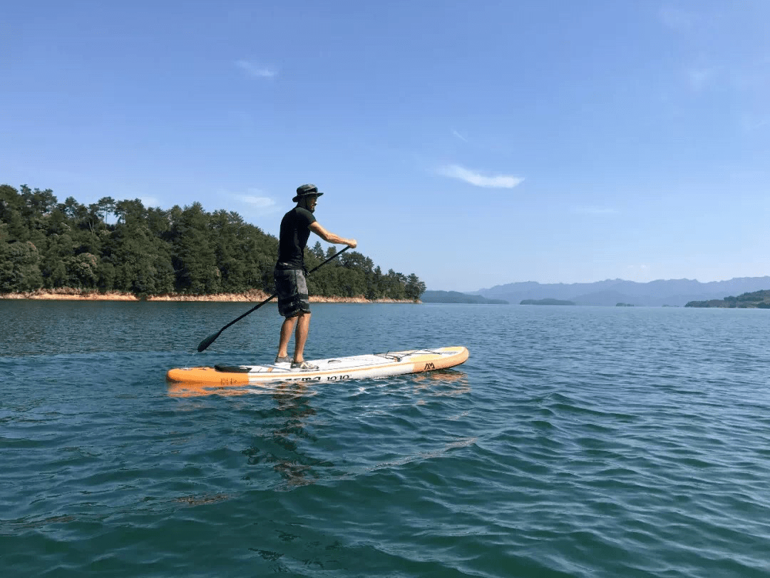 自然美景探索之旅，最新理念引领轻松之旅