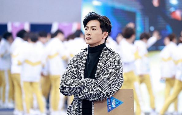 苏有朋最新发型揭秘，小巷深处的时尚风尚标