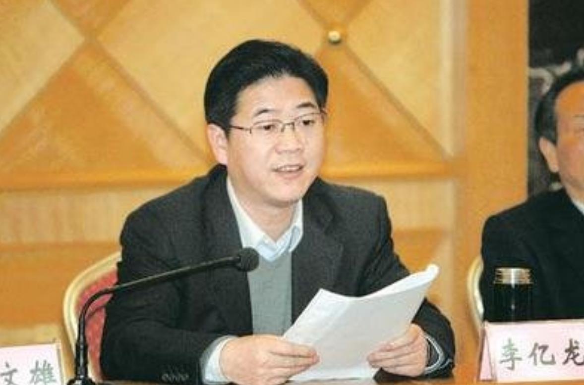 李亿龙最新案情通报，变化、学习与正能量的影响