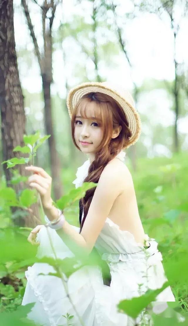 Rosi最新写真，温馨日常的欢乐瞬间